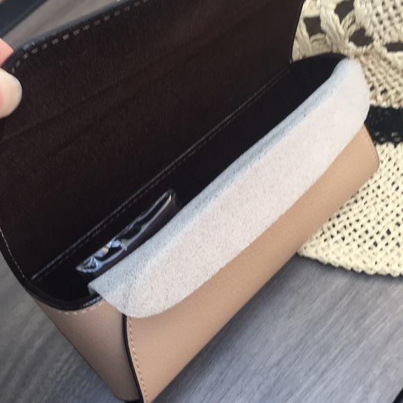 New Tod’s 54mm Round Cat Eye Sunglasses UV Protective Lenses with Case - Picture 6 of 9